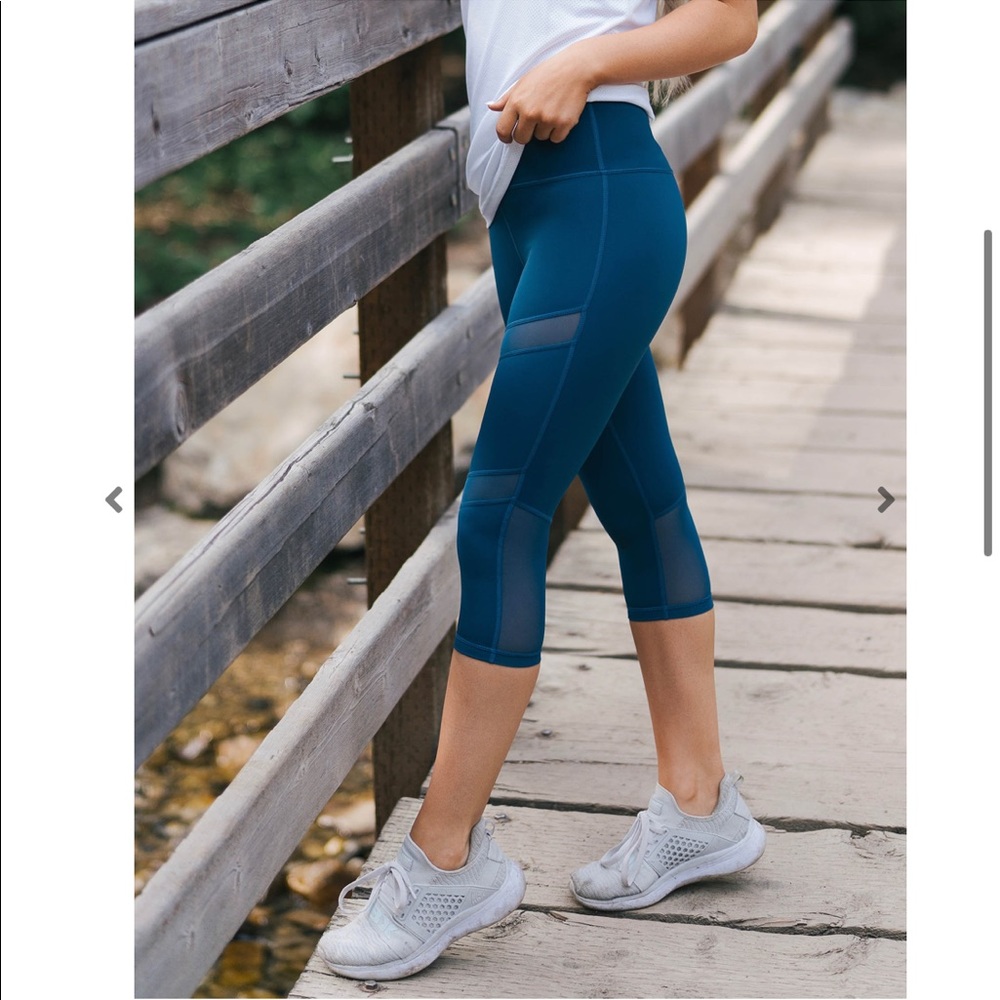 ZYIA• Corsair Blue Brilliant Mesh Hi-Rise Crop 17" • NWOT